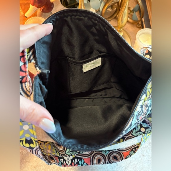 Vera Bradley | Quilted Crossbody Messenger Bag Retired Sierra Pattern! - Picture 10 of 13